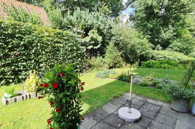 Terrasse 2 mit Gartenanteil