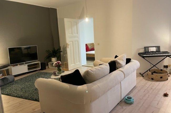 möbiliert: Wohnzimmer