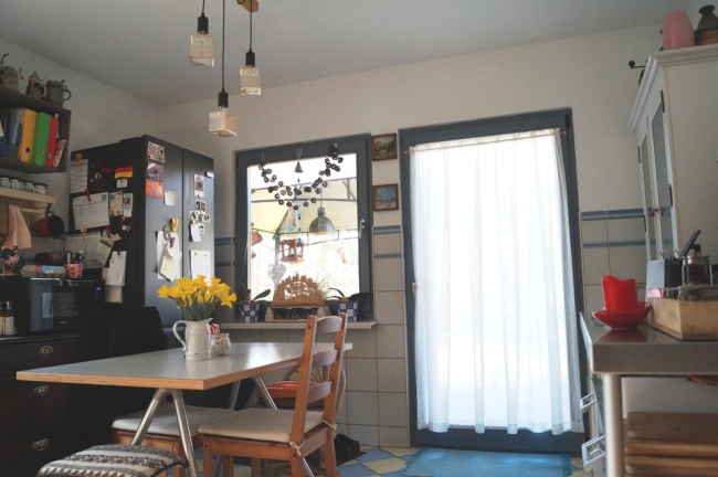 Küche mit Ausgang Terrasse