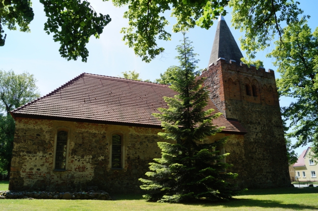 Kirche Rauen