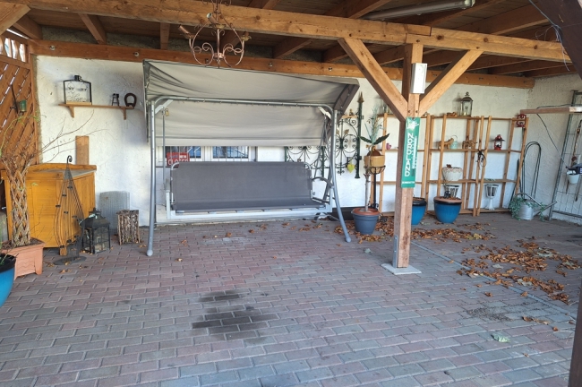 überdachter Freisitz